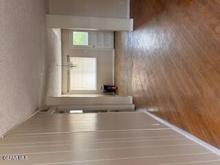 Building Photo - 471 Pinewood St