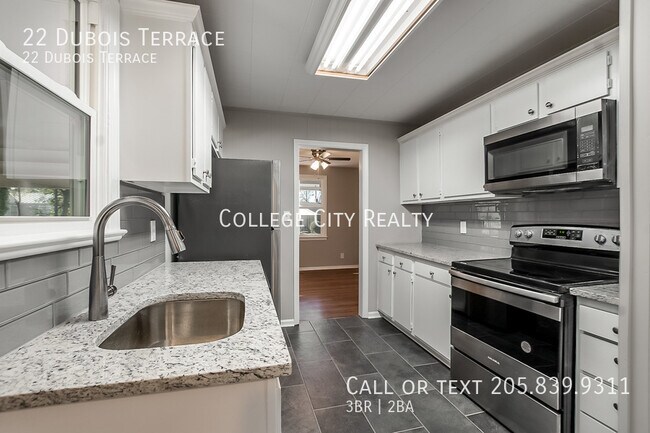 Building Photo - 22 Dubois Terrace