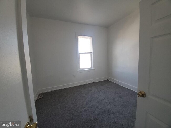 Building Photo - 41 Carpenter St