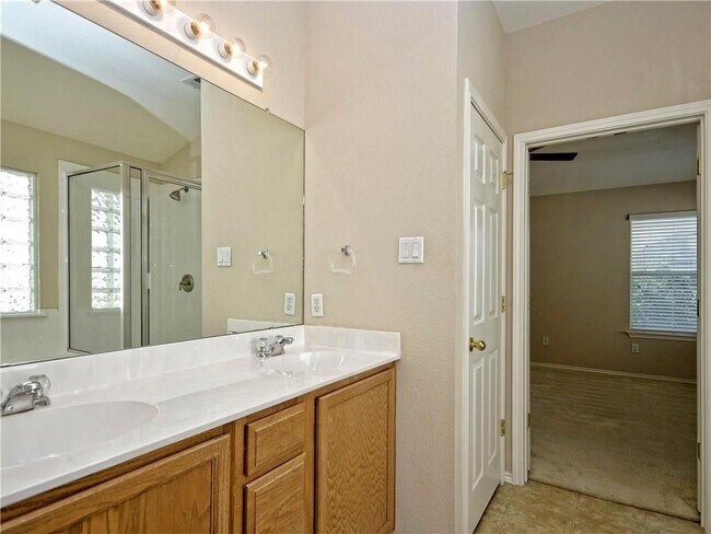 Building Photo - 11113 Crazy Well Dr