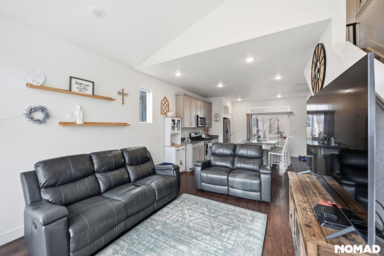 Building Photo - 247 S Old Hammer St