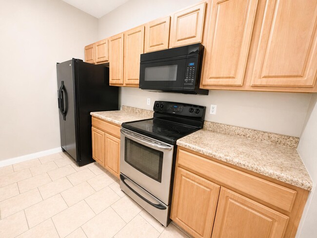 Building Photo - 1857 N Orie Dr