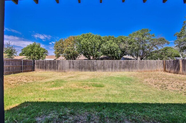 Building Photo - 5708 3rd St