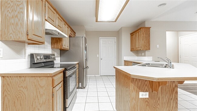 Building Photo - 2006 S Old Wire Rd