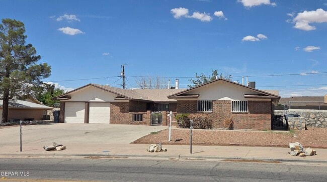 Primary Photo - 9009 DARLINA Dr