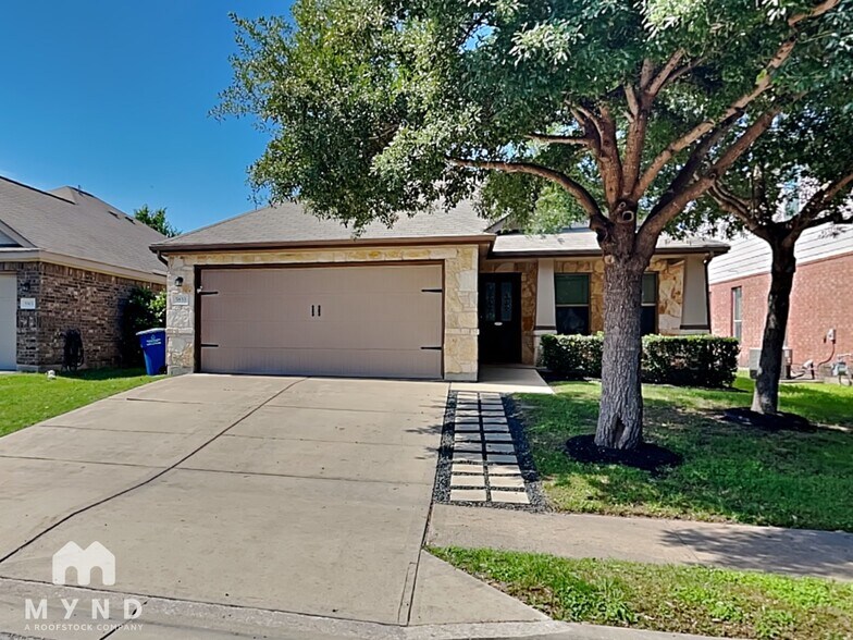 Primary Photo - 5833 Zachary Scott St