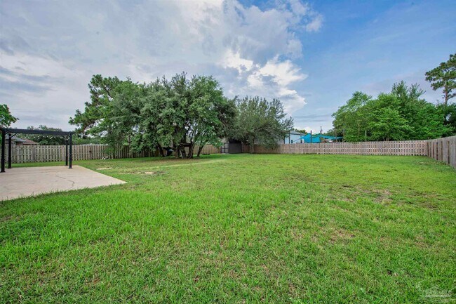 Building Photo - 2081 Seagrape Dr