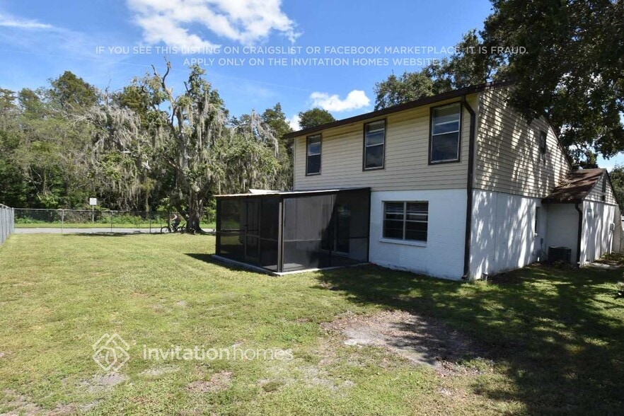 Building Photo - 3101 Sandspur Dr