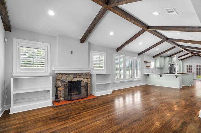Building Photo - 4036 Linden Ave