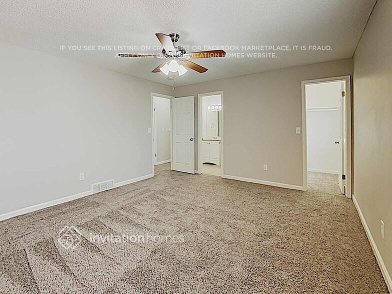 Building Photo - 11537 Birch St