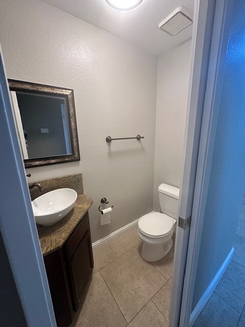 Building Photo - 4712 Brookside Cir