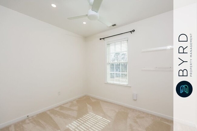 Building Photo - 12412 Cameron Bridge Pl