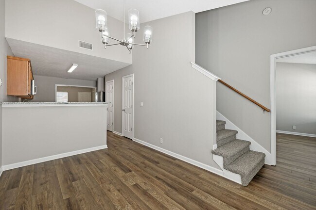 Building Photo - 118 Lancaster Gate Pl