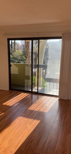 Interior Photo - Orange Luxury Investments LLC