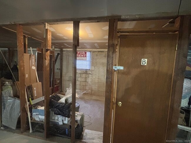 Building Photo - 168 Highview Ave