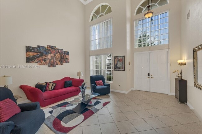 Building Photo - 19500 SW 39th Ct