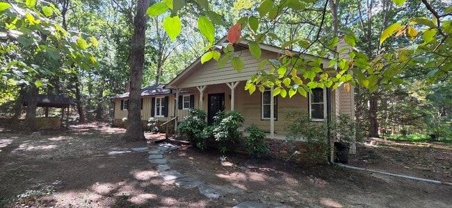 Building Photo - 2212 Old Kearney Rd