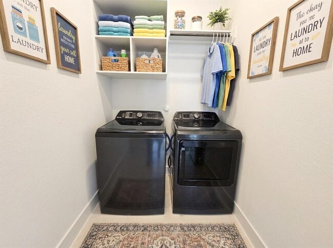 Building Photo - 7111 Stitzel Weller Dr