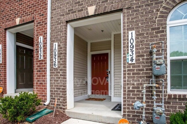 Building Photo - 10936 Presidential Pkwy