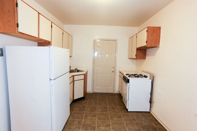 Building Photo - 5746 N Winthrop Ave