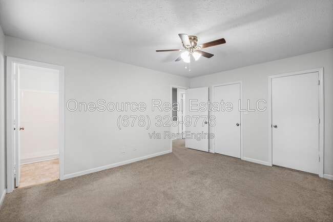 Building Photo - 2961 Lakemont Dr SW