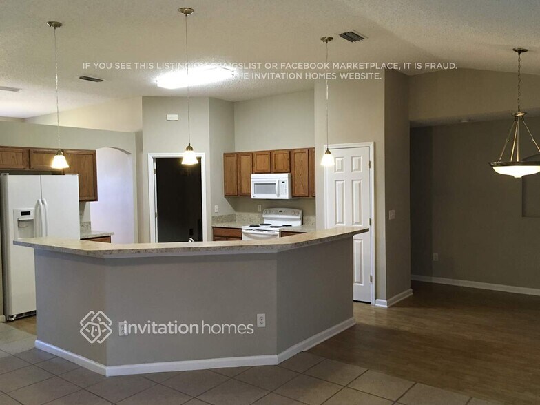 Building Photo - 3178 Highland Grove Dr