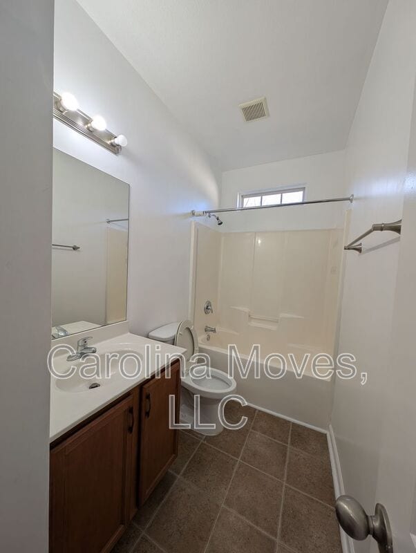 Building Photo - 124 Bascom Ct