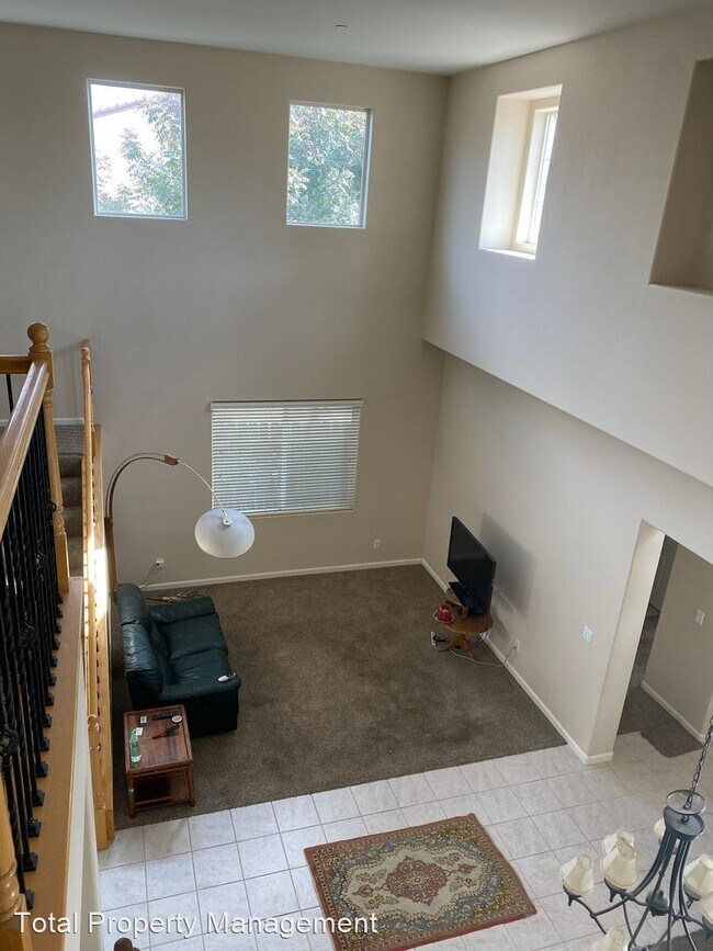 Building Photo - 5 br, 3 bath House - 4302 W Delta Ct.