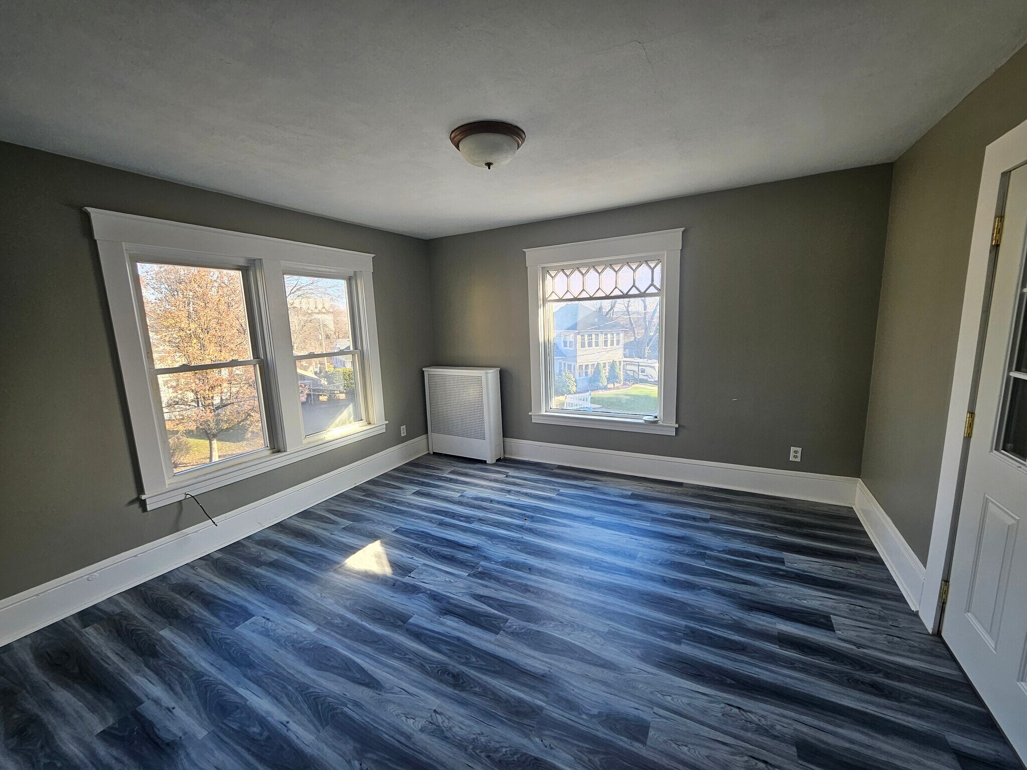 Building Photo - 26 Margerie St