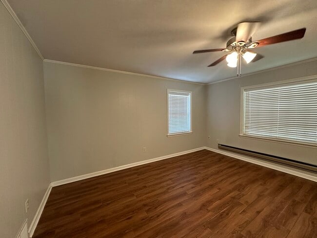 Building Photo - 5901 Brierdale Ave