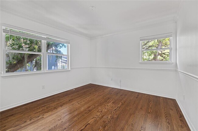 Building Photo - 2709 W Bay Ave