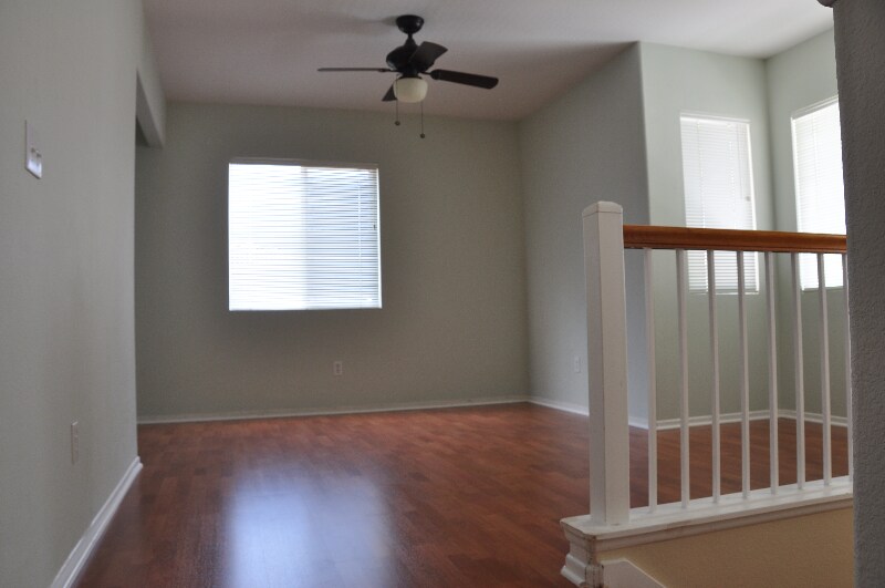 Building Photo - 9468 Compass Point Dr S