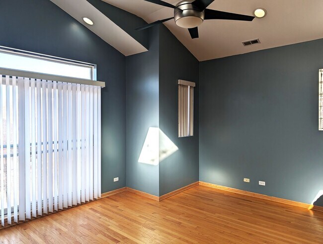 Building Photo - 515 S Campbell Ave