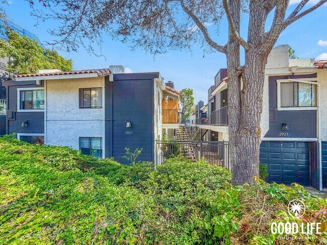 Building Photo - Bright 2BD/2BA Condo in Golden Hill with In-Unit Laundry & Tandem Parking