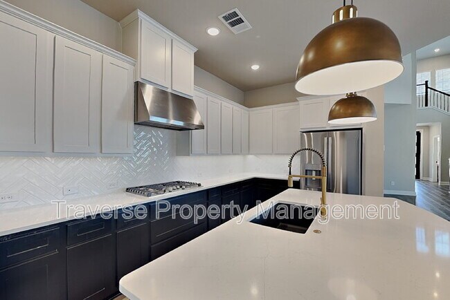 Building Photo - 2013 Tolleson Dr