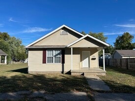 Building Photo - 2034 5th Ave