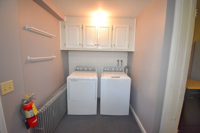 Building Photo - Large Home in Loganton with 1 Car Garage!