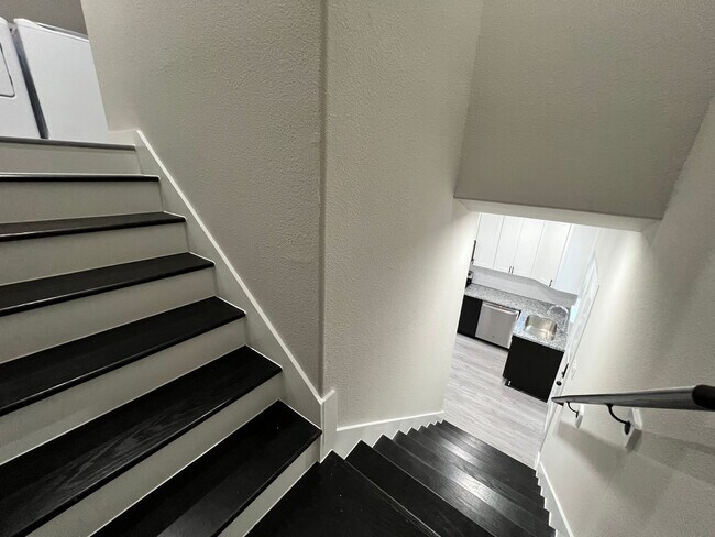 Building Photo - Brand new 3-bedroom, 3-bathroom townhome, ...