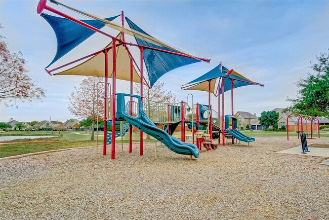 Building Photo - 16919 Talisker Ct