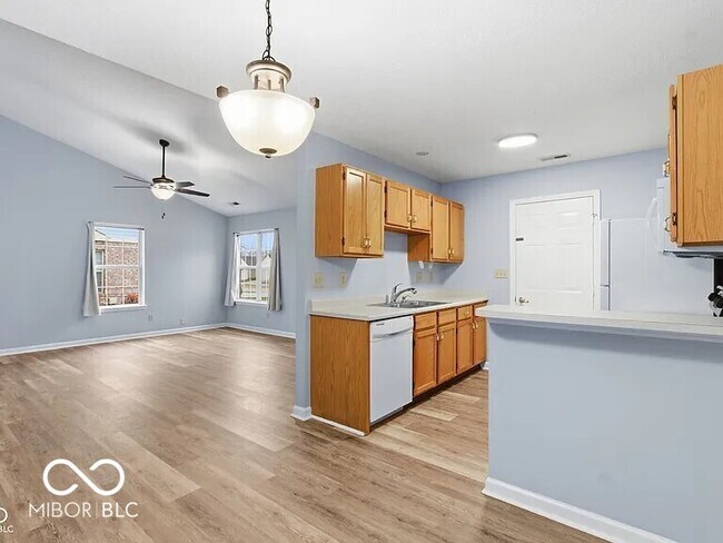 Building Photo - 1217 Whittington Dr