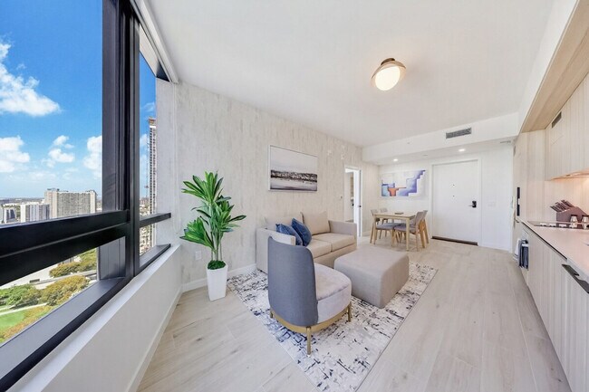 Building Photo - 350 N Miami Ave