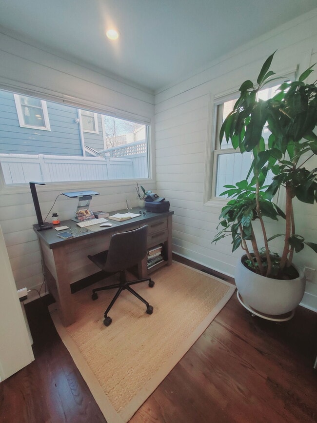 Building Photo - 29 Lexington Ave