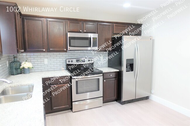 Building Photo - 1002 Whirlaway Cir