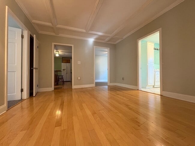 Building Photo - 11 Franklin St