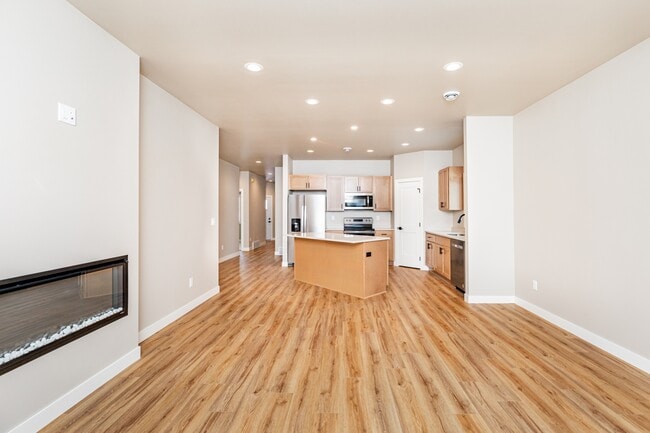 Building Photo - 6614 68th St S