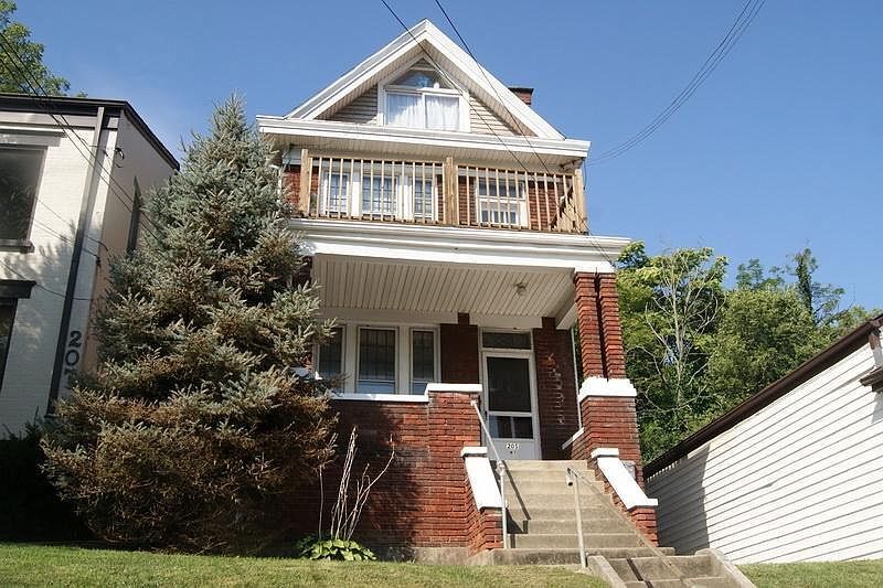 Building Photo - 205 Western Ave