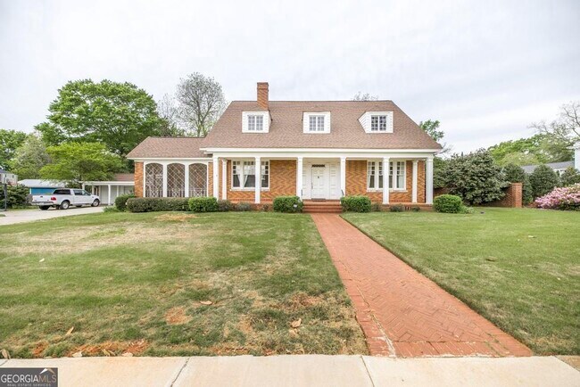 Building Photo - 62 Indian Springs Dr