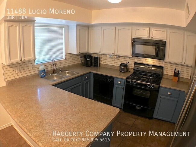 Building Photo - 11488 Lucio Moreno Dr