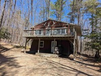Building Photo - 30 Middle Shore Dr