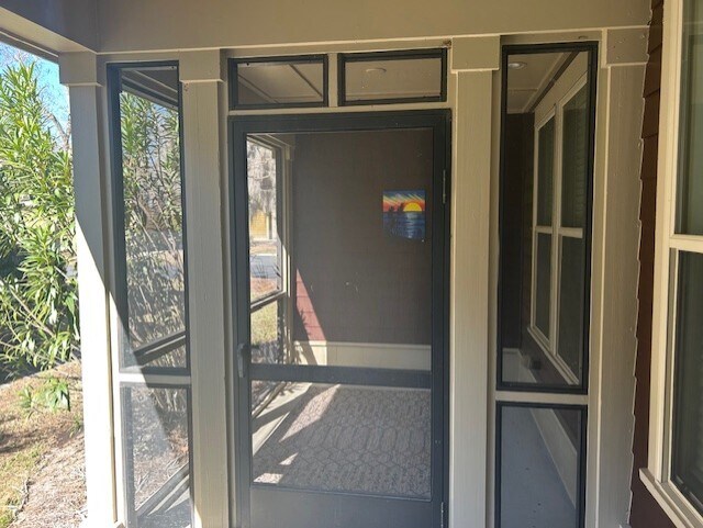 Building Photo - 5562 Colonial Chatsworth Cir